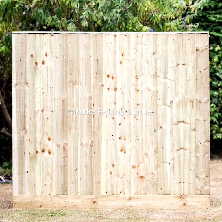 Closed Board Panel with Gravel Board