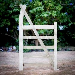 Curved Heel 5 Bar Gate