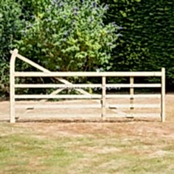 Turned Heel 5 Bar Gates