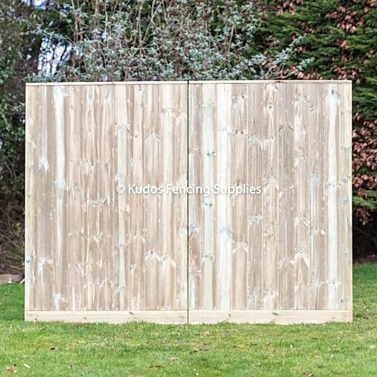 Tongue and groove driveway gates